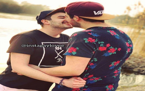 Skandal Video Bokep Gay Viral  KOTA PAREPARE